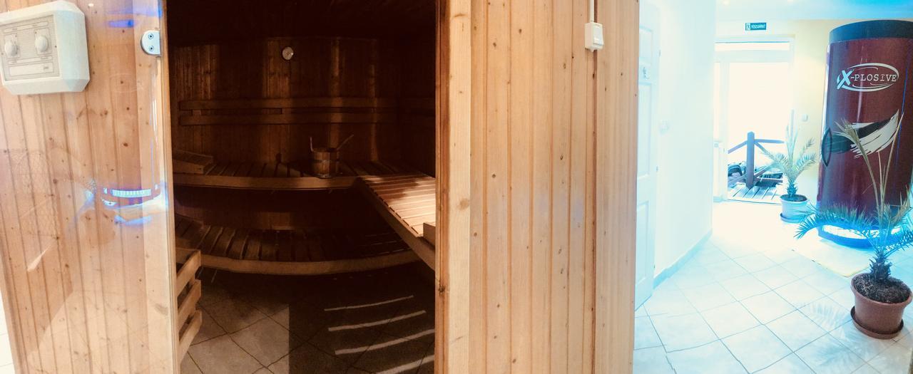 Hotel Korona Hajdúszoboszló Esterno foto