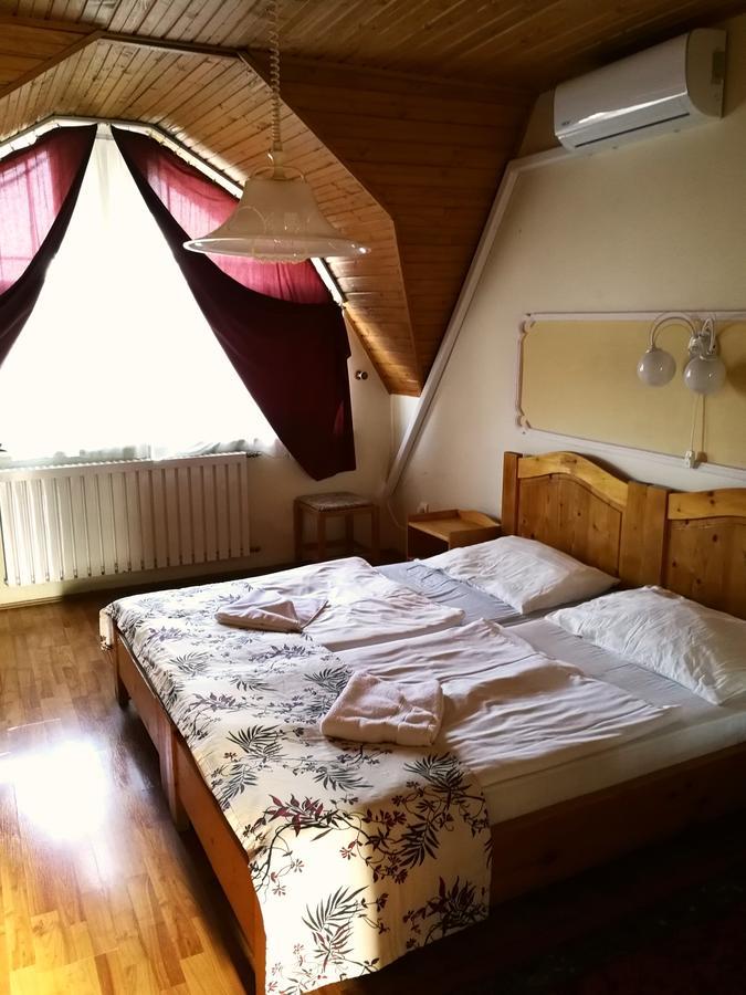 Hotel Korona Hajdúszoboszló Esterno foto